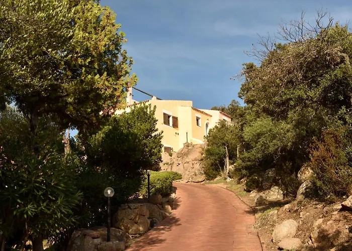 巴杰丽诺伊贾帝尼迪波托切尔沃酒店 4*