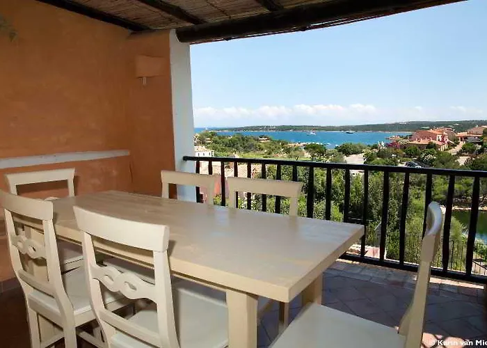 바가글리노 이 지아르디니 디 포르토 세르보 호텔 4*